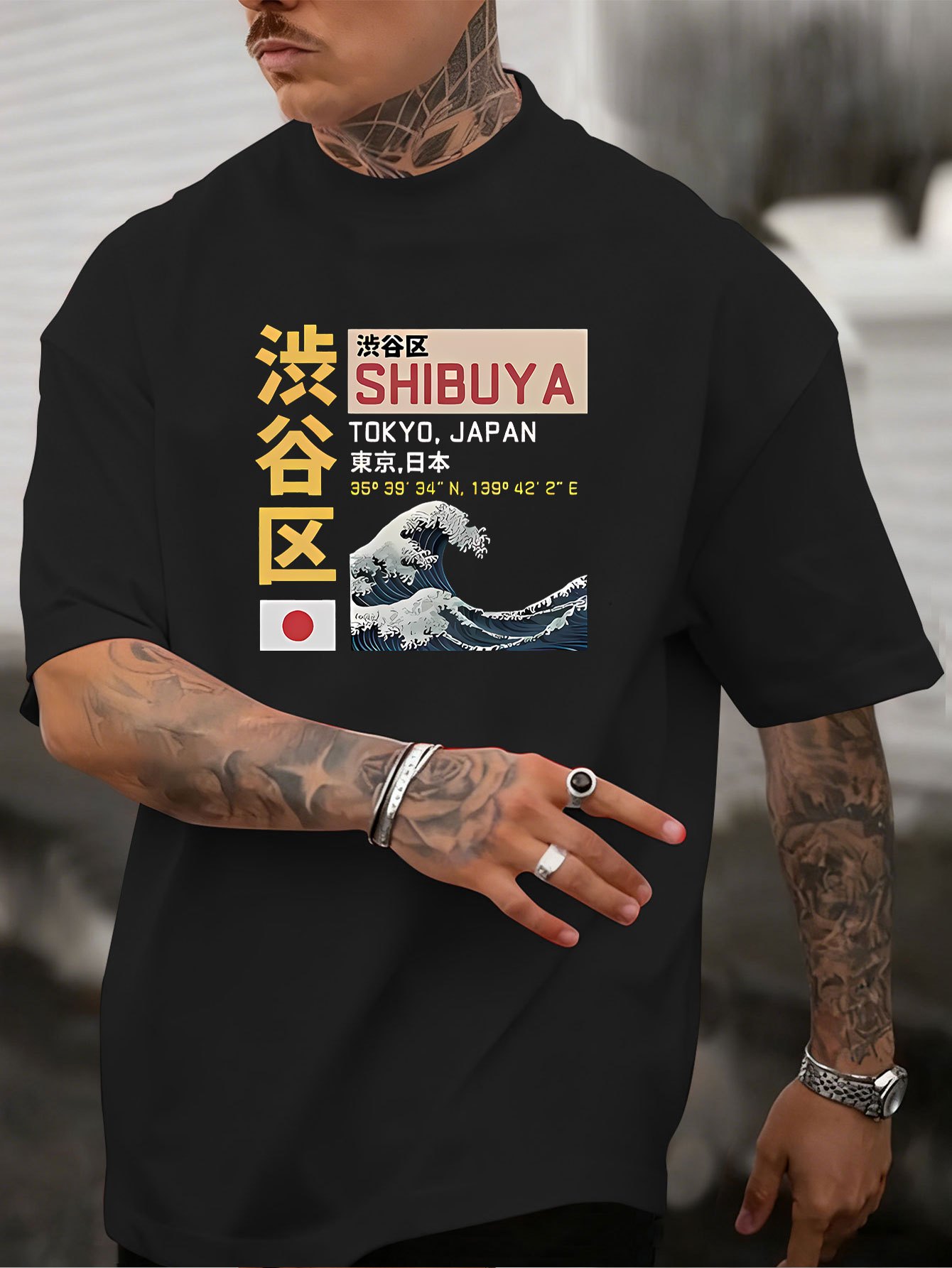 Street Fashion In Tokyo - เสื้อยืดพิมพ์ลายโตเกียวชิบูยะสำหรับผู้ชายใหม่จากญี่ปุ่น ผ้าฝ้ายแท้ 100% ทรงหลวม สไตล์สตรีท แขนสั้น