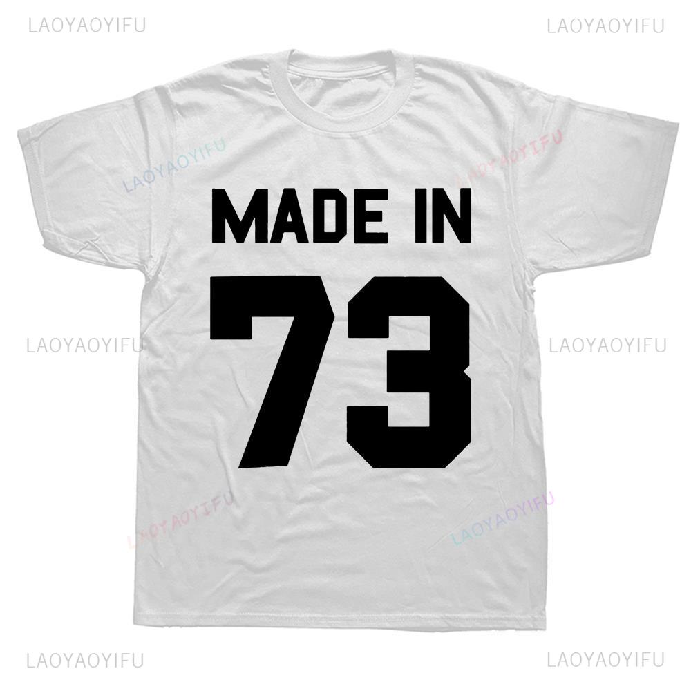 เสื้อยืด1973ลายกราฟิกสุดคลาสสิ - Street Fashion Mood บทวิจารณ์และราคา