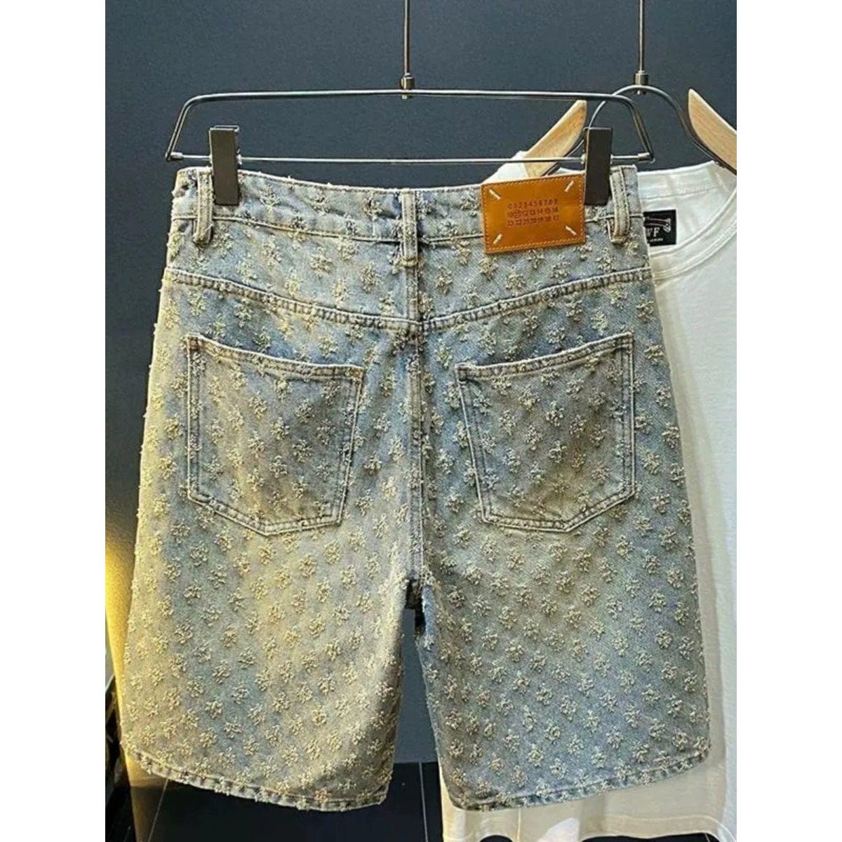 กางเกงยีนส์ขาสั้นผู้ชายสไตล์ลำ - Street Fashion Jeans บทวิจารณ์และราคา